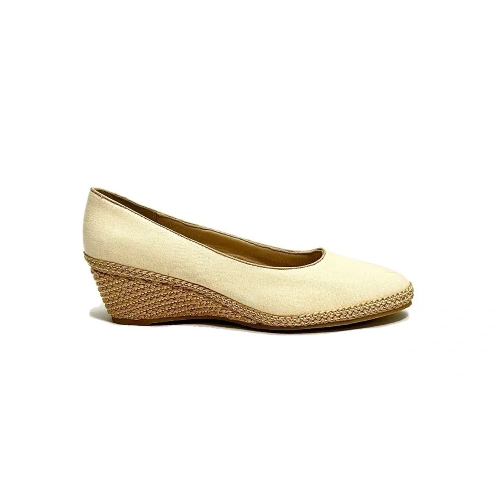 Vintage 1980s beige canvas fabric slip on wedge heel espadrilles